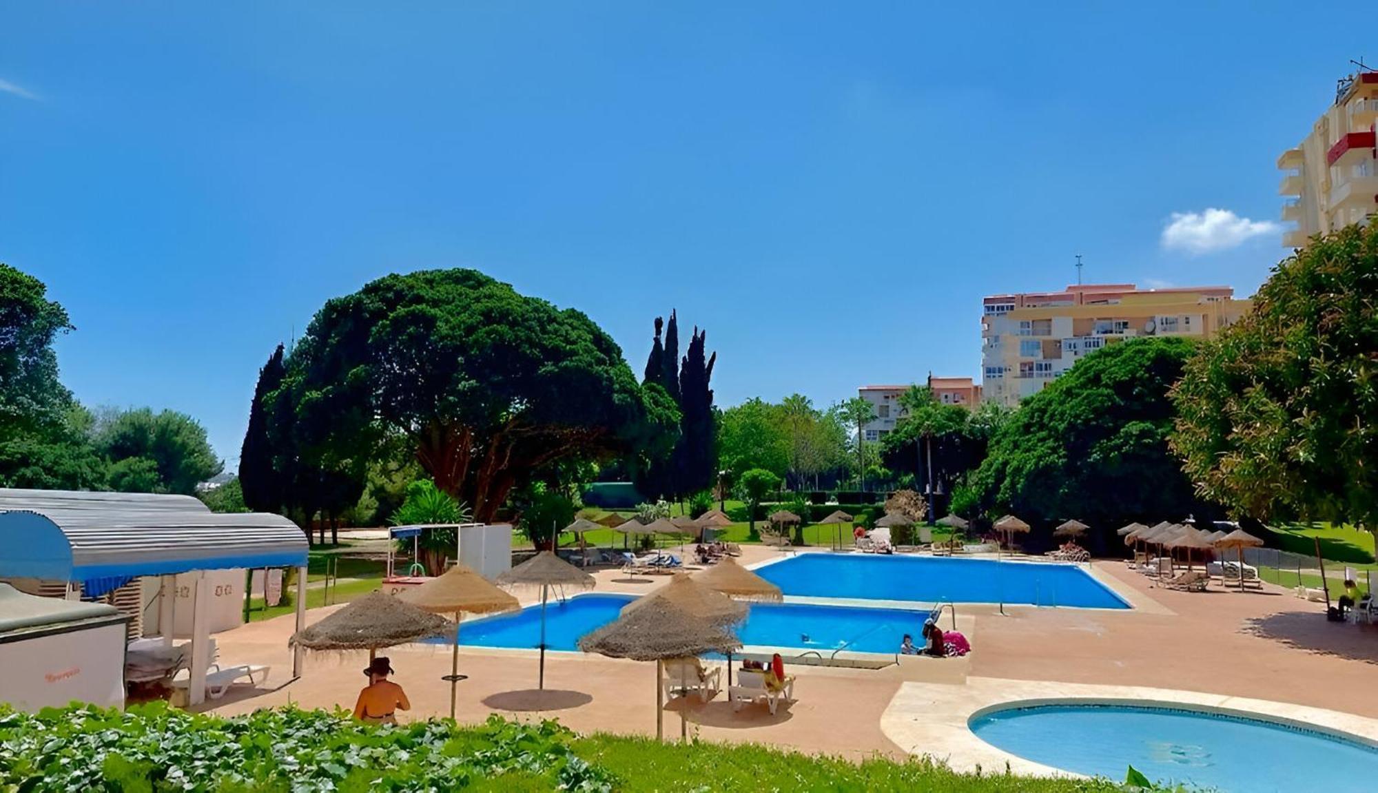 Luxury Suites Sunset Beach Benalmadena Ngoại thất bức ảnh