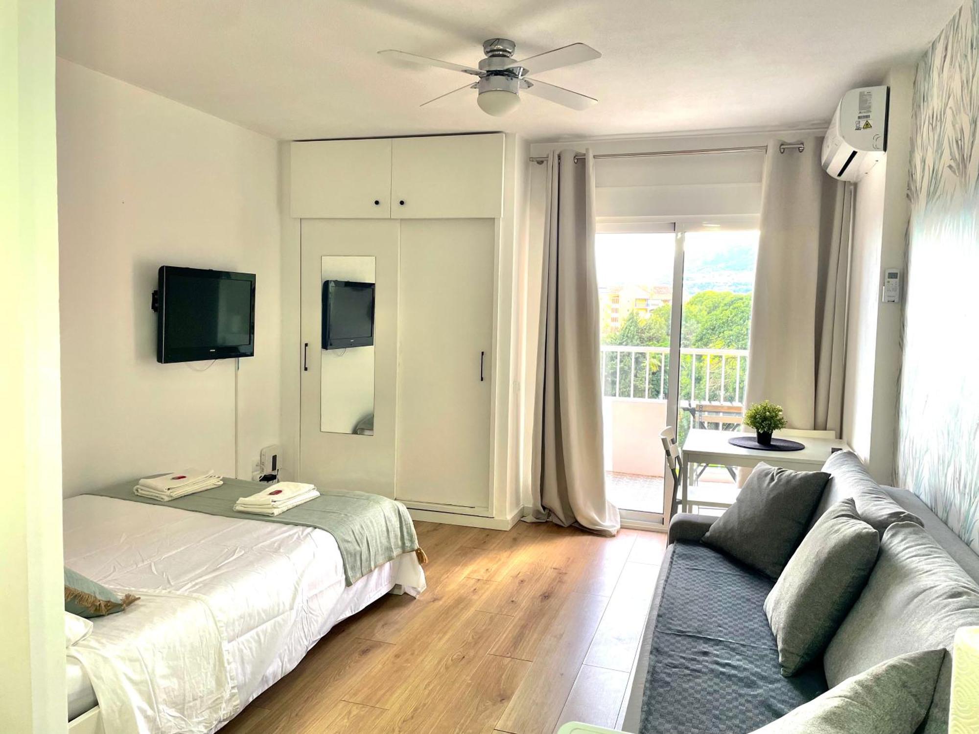 Luxury Suites Sunset Beach Benalmadena Ngoại thất bức ảnh